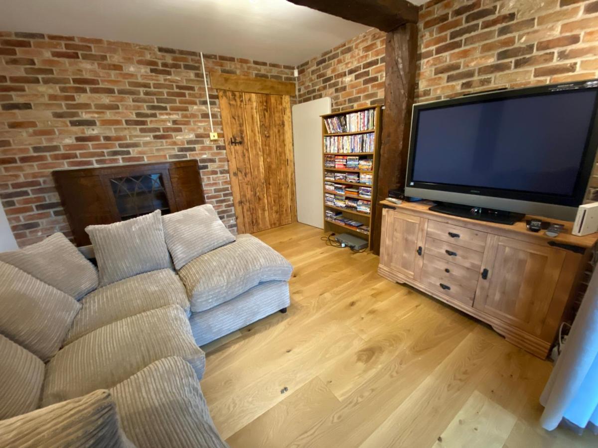 Eco-Friendly Dorset Cottage With Spa Set In Heart Of Countryside Sydling St Nicholas Екстериор снимка