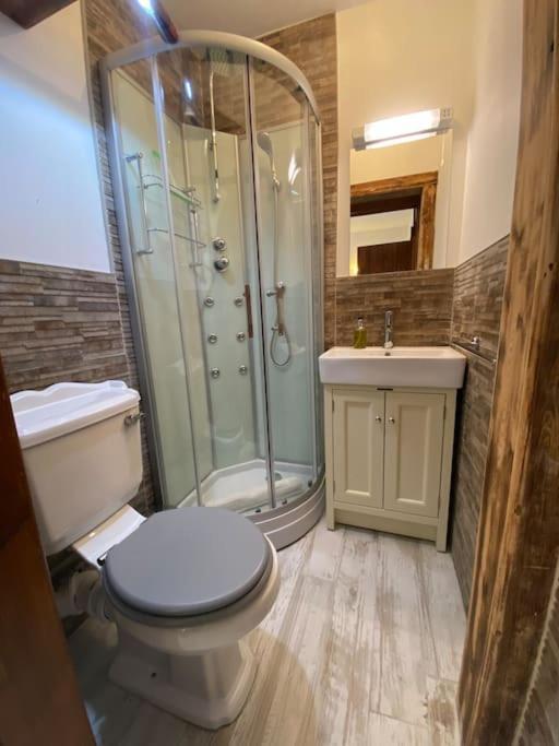 Eco-Friendly Dorset Cottage With Spa Set In Heart Of Countryside Sydling St Nicholas Екстериор снимка